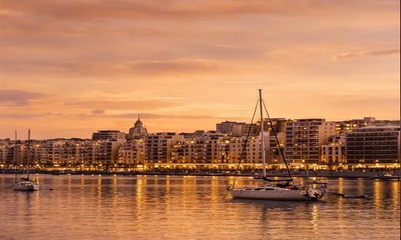 MaltaLockers luggage storage Gzira Malta seafront